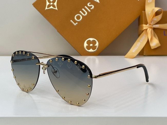 Louis Vuitton Sunglasses AAA+ ID:20220317-577